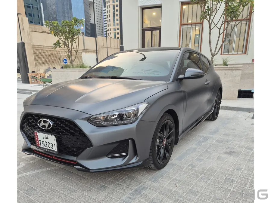 1.6 Turbo Veloster, Single owner, Charcoal-grey matte finish