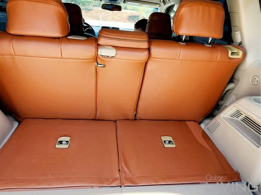 2013 Toyota Prado VX Full Option (Sunroof). Car is well maintained