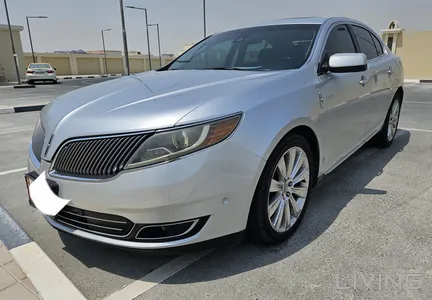 Lincoln MKS  2014