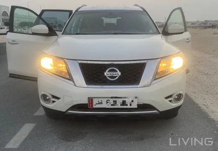 Nissan Pathfinder  2014