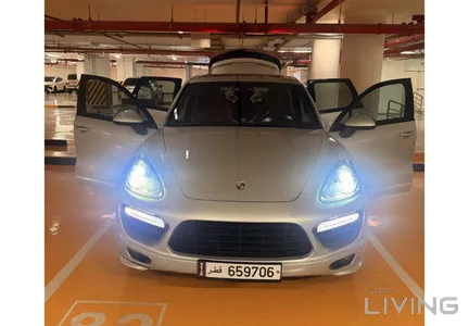 Porsche Cayenne GTS 2014