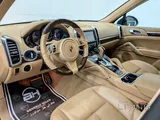 2014 Porsche Cayenne- Warranty 
