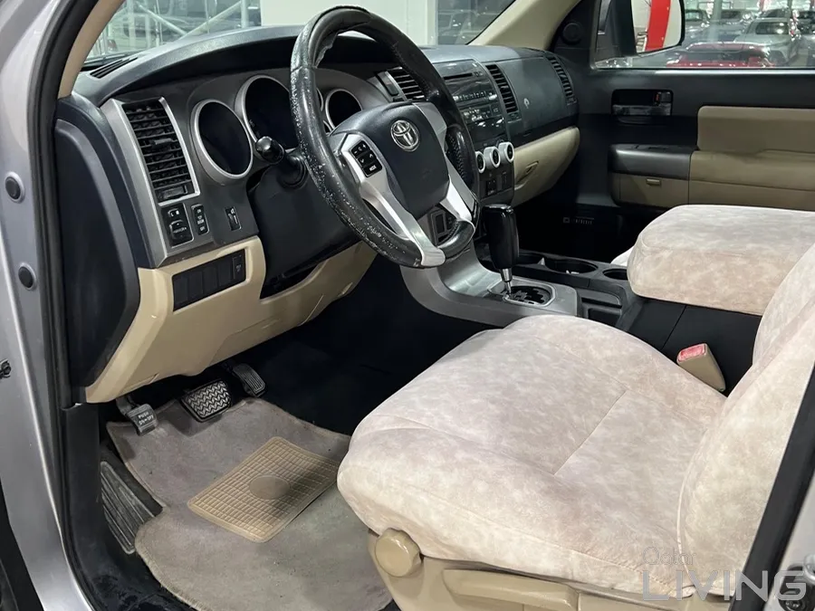 2014 Sequoia SR5