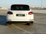  2015 PORSCHE CAYENNE TURBO  + Full-Service Records (Available) with Porsche