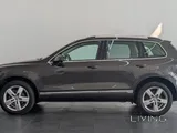 2015 Volkswagen Touareg - Original Paint 
