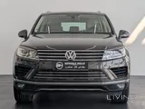 2015 Volkswagen Touareg - Original Paint 