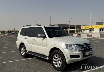 Mitsubishi Pajero GLS 2017