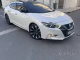 2018 Nissan maxima sr