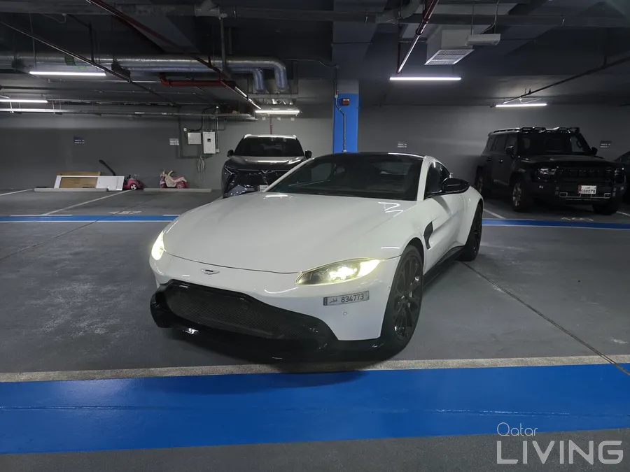 2019 Aston Martin Vantage 