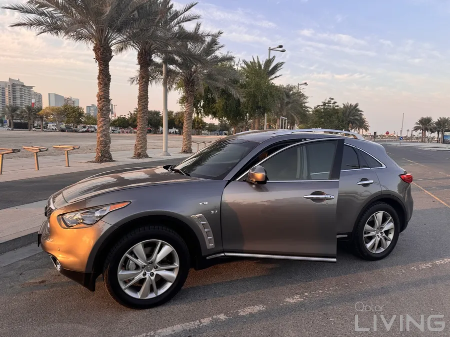 2020 INFINITI QX70