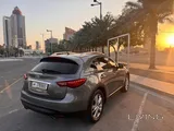 2020 INFINITI QX70