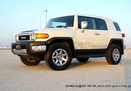 Toyota FJ Cruiser  2021