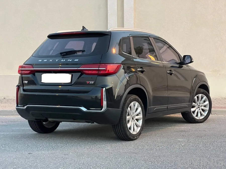 2022 Bestune T33