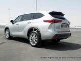 2023 Toyota Highlander Limited (7-Seater)  + 