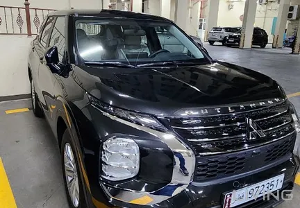 Mitsubishi Outlander  2025