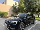 Audi Q5- low mileage- single owner- under warranty 2028 