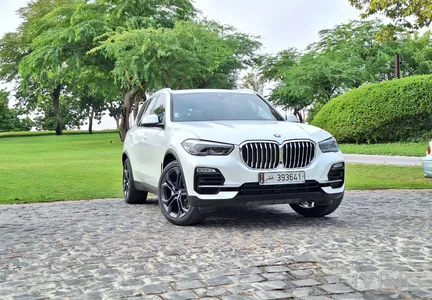 BMW X5 40i  2021