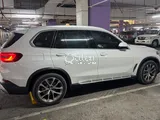 BMW X5 40i, low mileage, under warranty for immediate sale