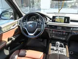 BMW X5 50i. Model 2016.