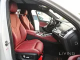 BMW X6 40i. Model 2022. 