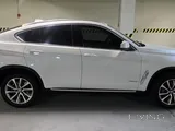 BMW X6 / V6 HIGH OPTION LOW KM Big screen