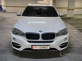 BMW X6 / V6 HIGH OPTION LOW KM Big screen