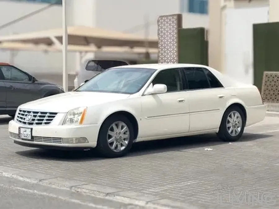 Cadillac DTS 42K Km only