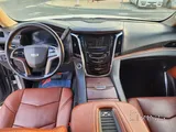 Cadillac Escalade ESV 2018 V8