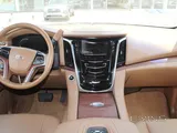 Cadillac Escalade Standard 2016