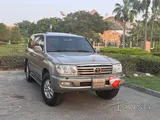 Canary corolla like great condition car cruiser v6 even 800km run no problem