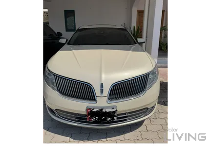 Lincoln MKS  2015