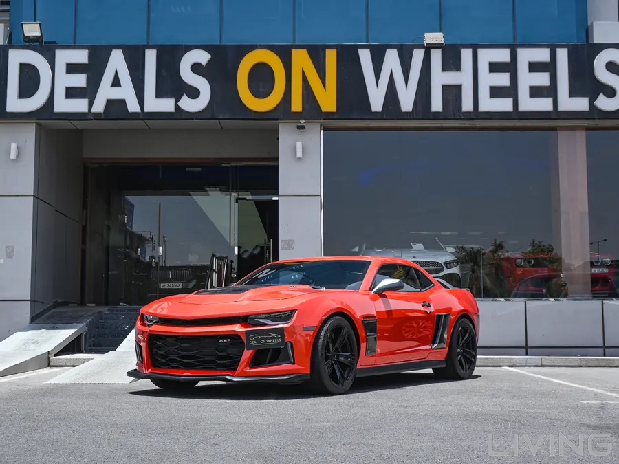 Chevrolet Camaro. Model 2013. 