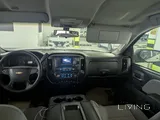 Chevrolet Silverado V6