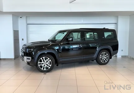 Land Rover Defender 130 2023