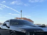 Dodge challenger srt original 2016