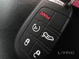 Dodge Charger SE