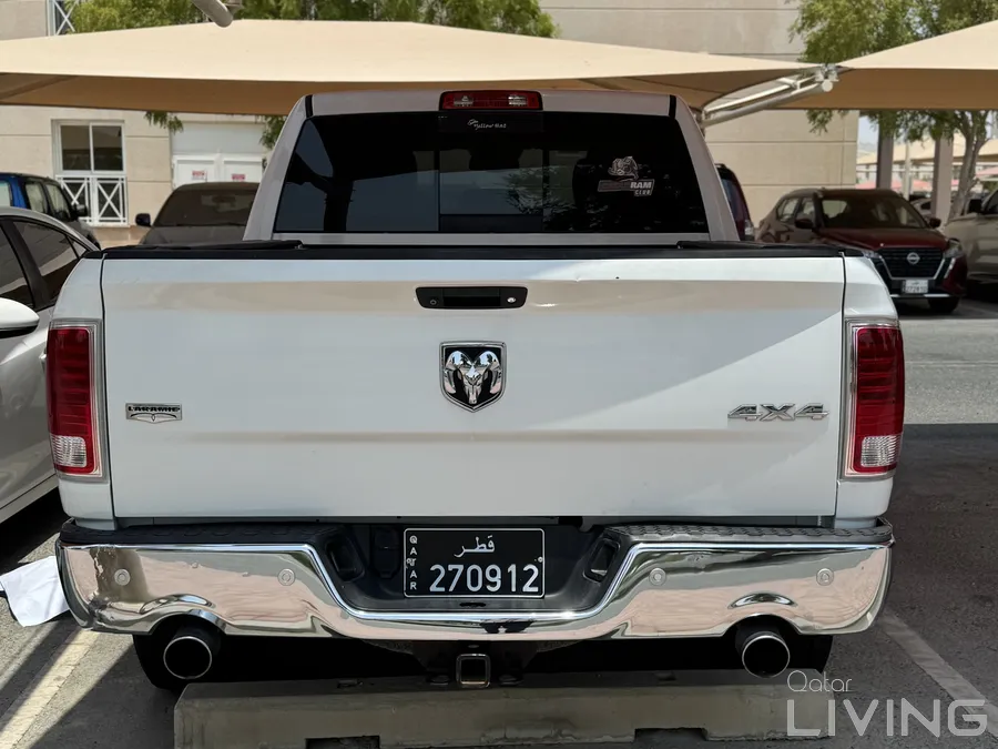 Dodge ram 1500 Laramie 