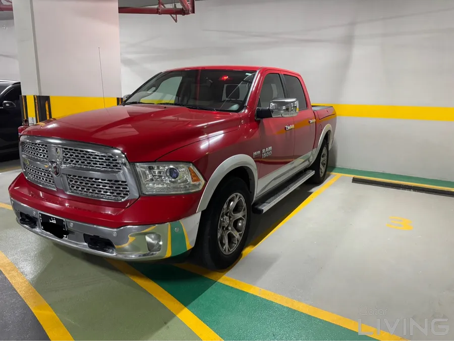 Dodge Ram Laramie 2015