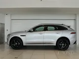 F-PACE 2.0i4 R-Dynamic SE