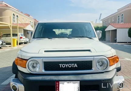 Toyota FJ Cruiser  2015