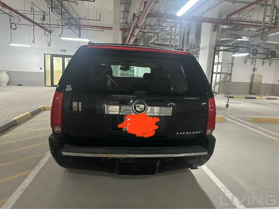 For Sale: Cadillac Escalade | 2008 Model | V8 Engine