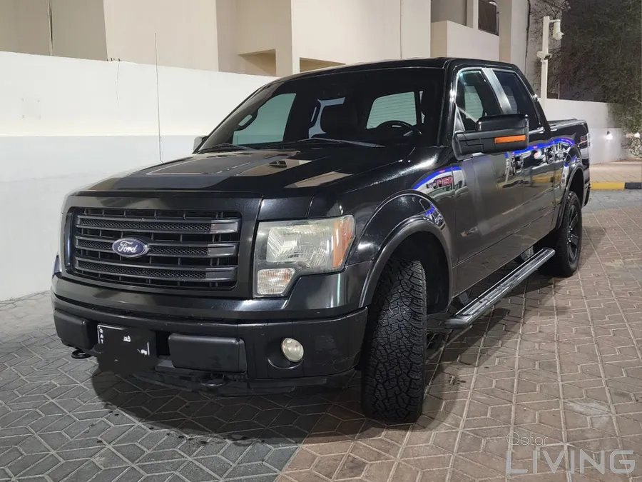 Ford F-150 FX4 2014 – Fully Serviced – No Paint – Black – QR 55,000