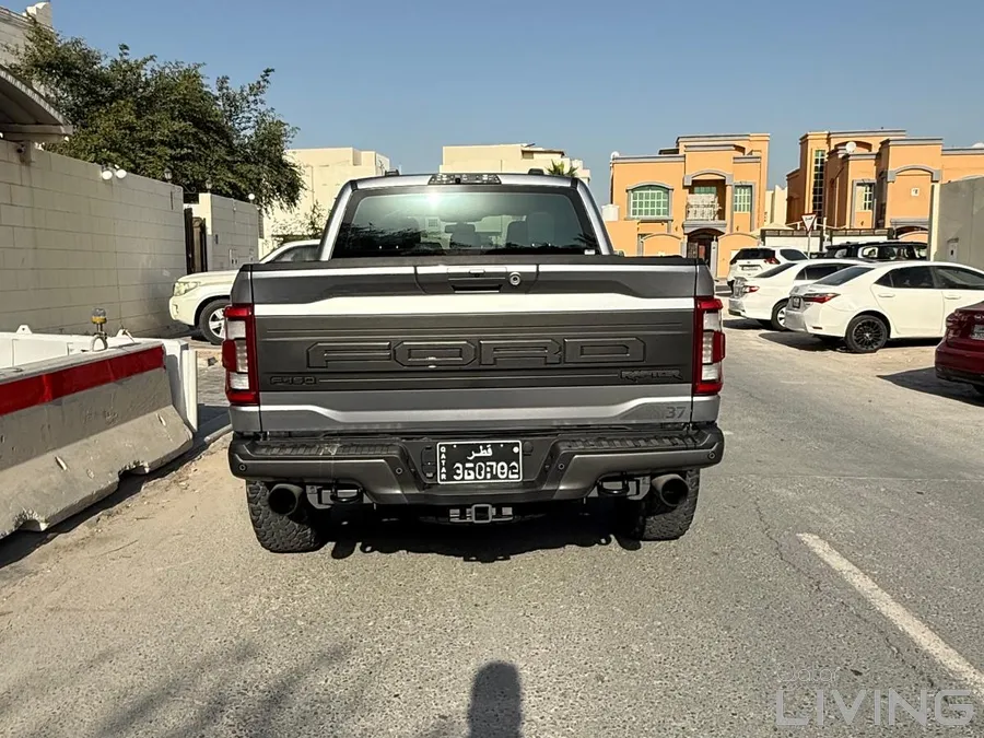 Ford raptor 37 performance