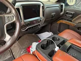 Matte Black GMC Sierra 2015 | V8 | Leather | JBL | King Air Suspension |