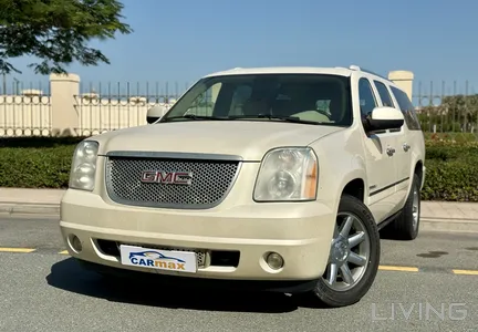 GMC Yukon Denali XL 2011