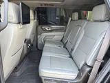 GMC Yukon SLT 2024