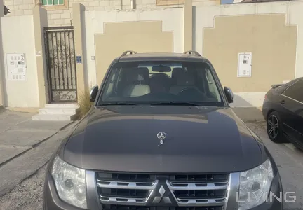 Mitsubishi Pajero 3.5L 2014