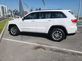 Grand Cherokee Laredo 