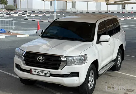 Toyota Land Cruiser GX 2016
