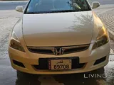 Honda Accord Pearl White color [2007 Make] available for sale 